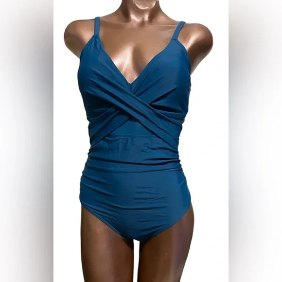 Mesh Insert Ruched Swimsuit - Picture 5 of 11